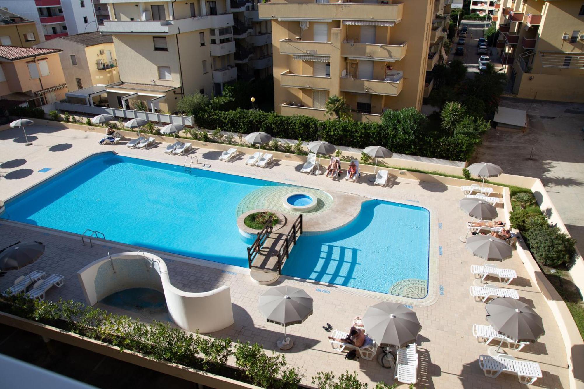 Gardenia Casa Vacanze อาลเกโร ภายนอก รูปภาพ